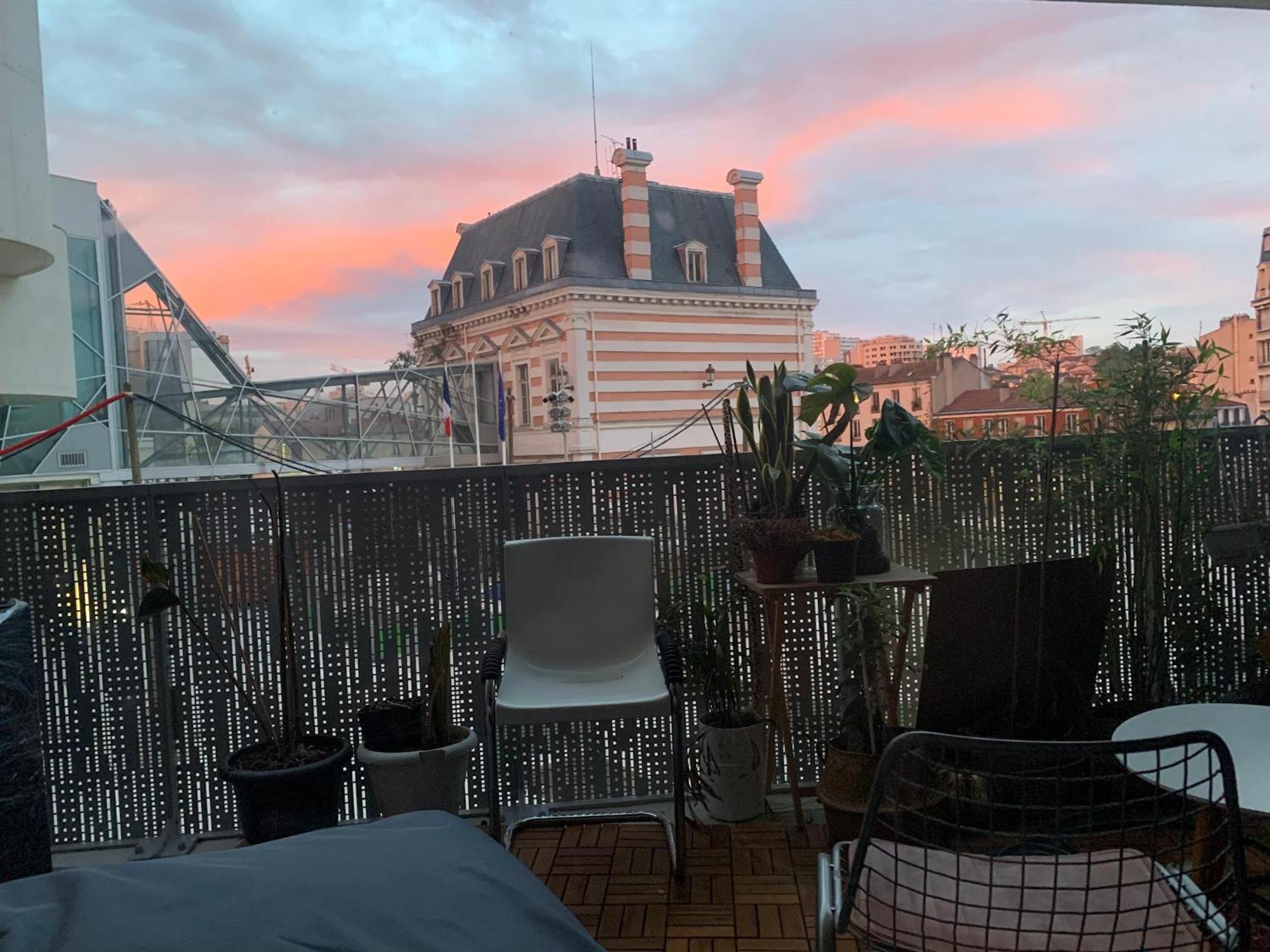 Spacious Flat With Terrasse And Parking Near Metro Bagnolet Exterior photo